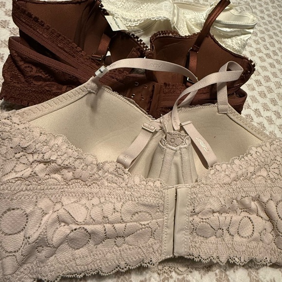Aerie Elegant Lace Intimates Set of 3 34dd - White, Brown, and Cream - Picture 5 of 6